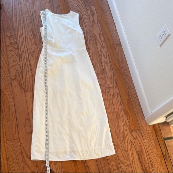 Commense White Ruched Sheath Midi Dress - Picture 4 of 5